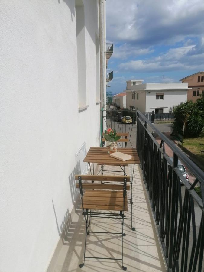 Anna Holiday Home Giardini Naxos Exterior photo